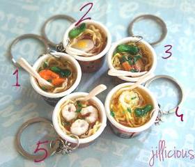 instant noodles keychain