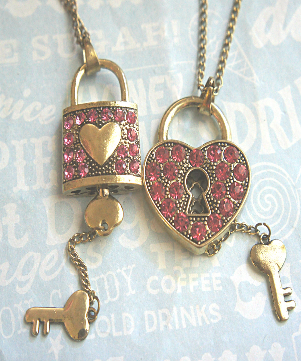 Lock And Key Necklace on Luulla