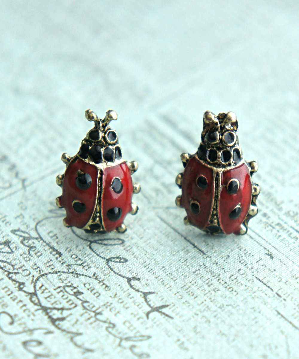 Ladybug Earrings on Luulla